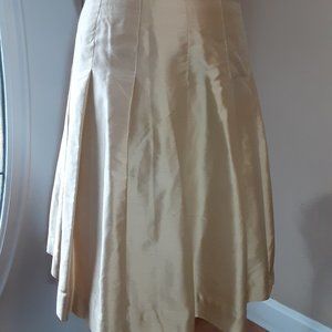 BANANA REPUBLIC Golden Silk SKIRT Lined Size 4